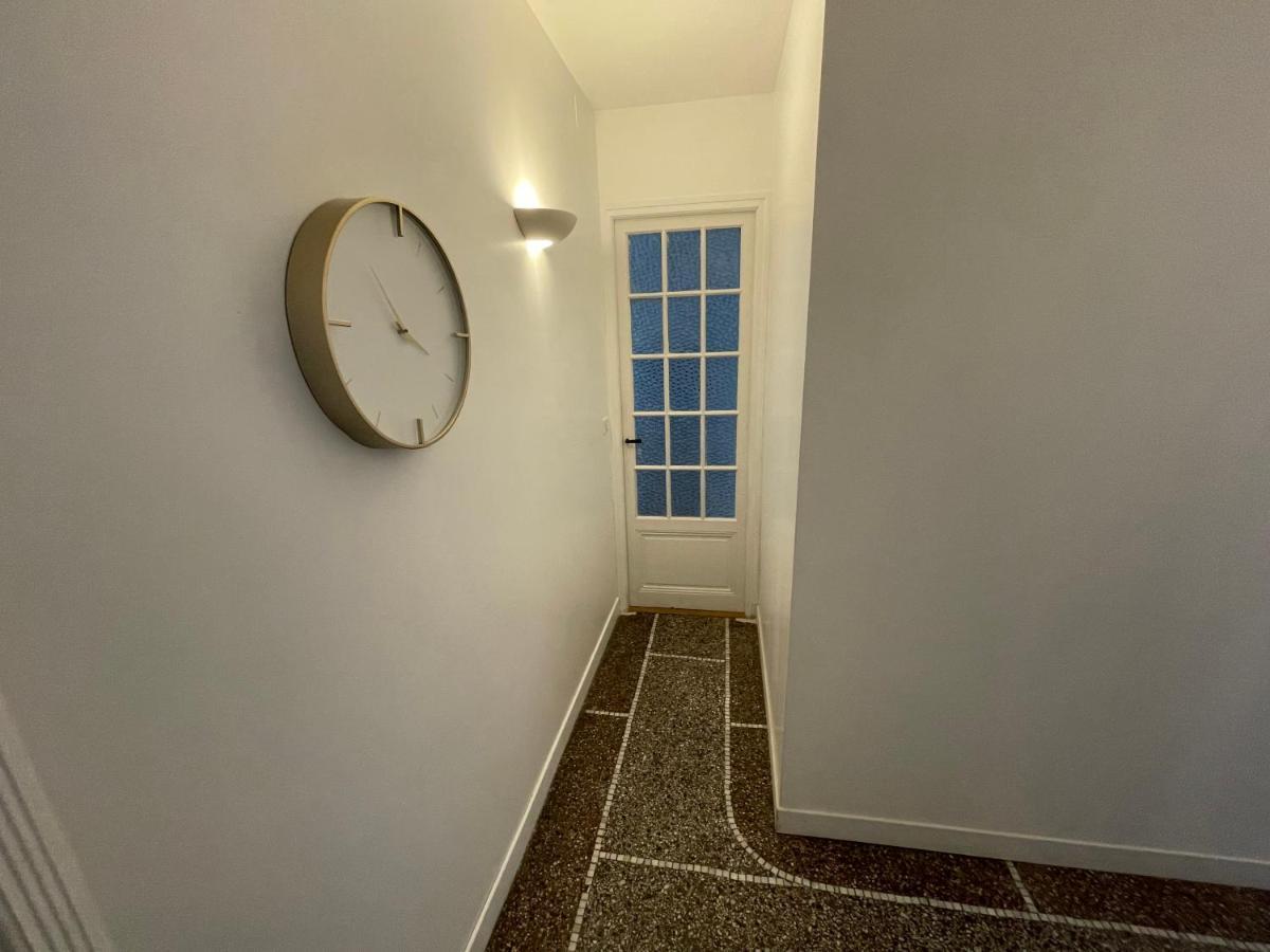 Renting - Notre Dame - Cosy Loft Perfect View On The Roofs Apartment Nice